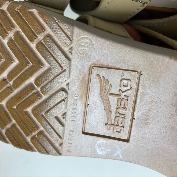 Dansko Cream and White Comfort Sandals with Woven Straps - Picture 9 of 10